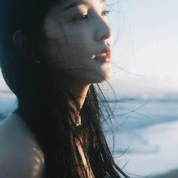 飞女黛丝